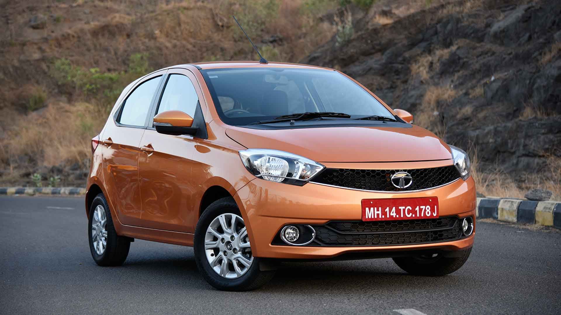 Should i best sale buy tata tiago