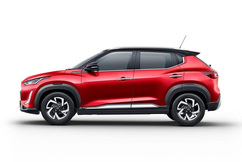 Nissan Magnite side