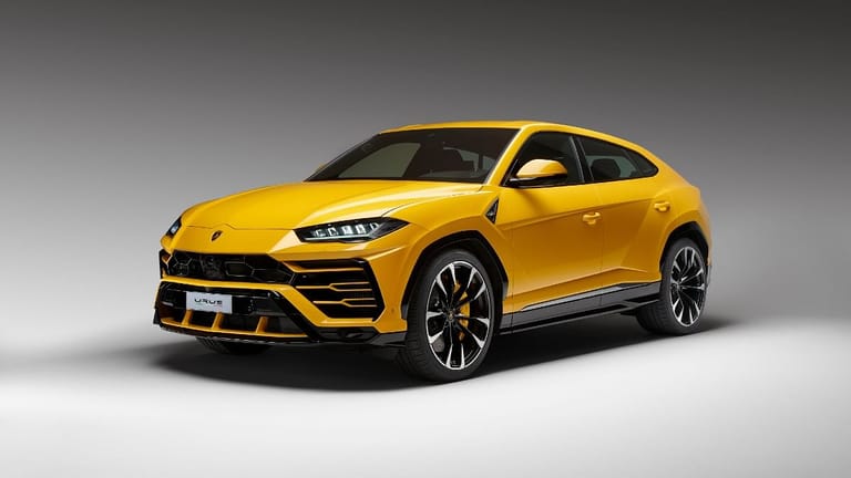 Featured image showing the Lamborghini Urus