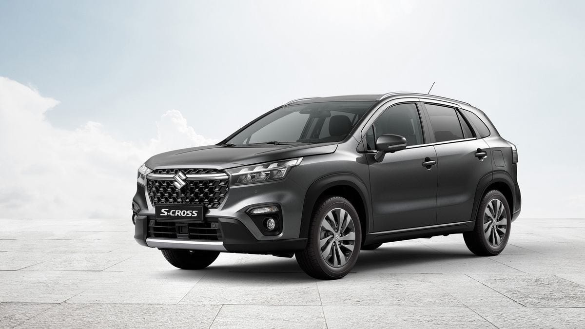 Suzuki S-Cross front
