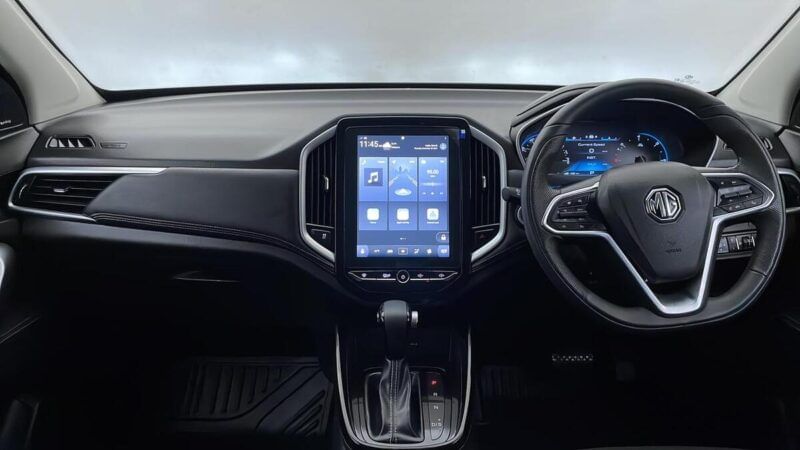 MG Hector interior