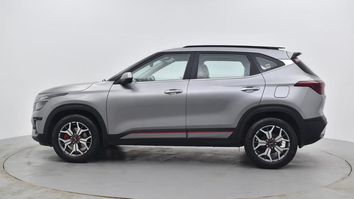 Spinny Assured Kia Seltos side