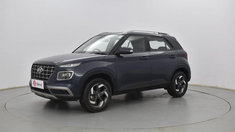 Spinny Assured Hyundai Venue