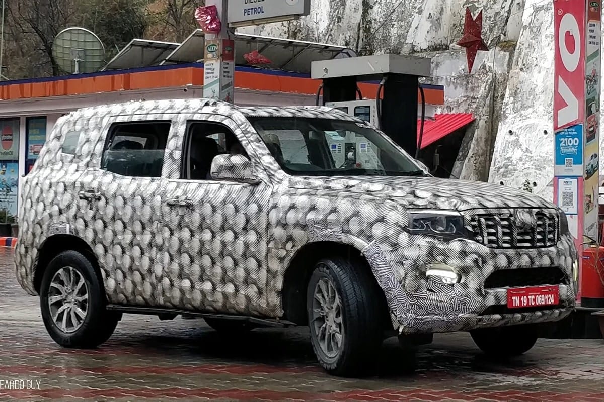 Mahindra Scorpio Facelift front profile image