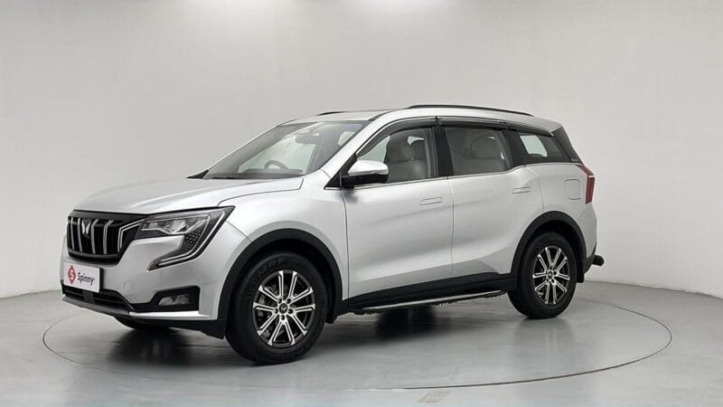 Spinny Assured Mahindra XUV700