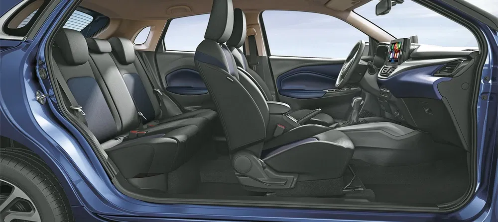 Baleno interior