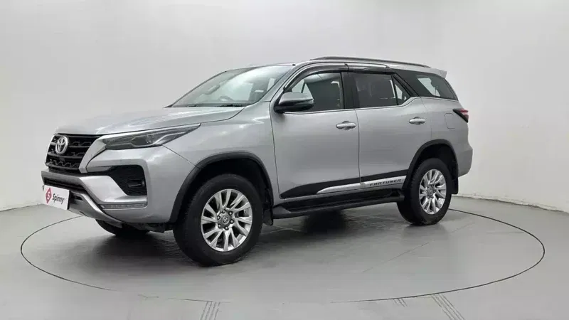 Spinny Assured Toyota Fortuner