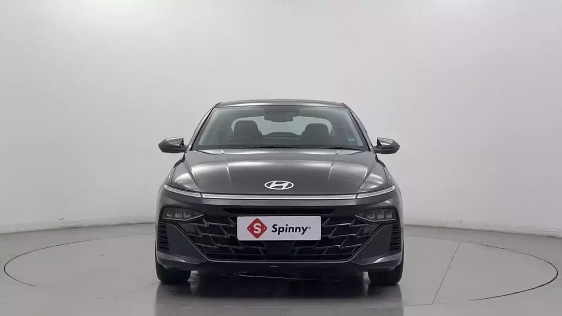 Hyundai Verna Mileage Comparison