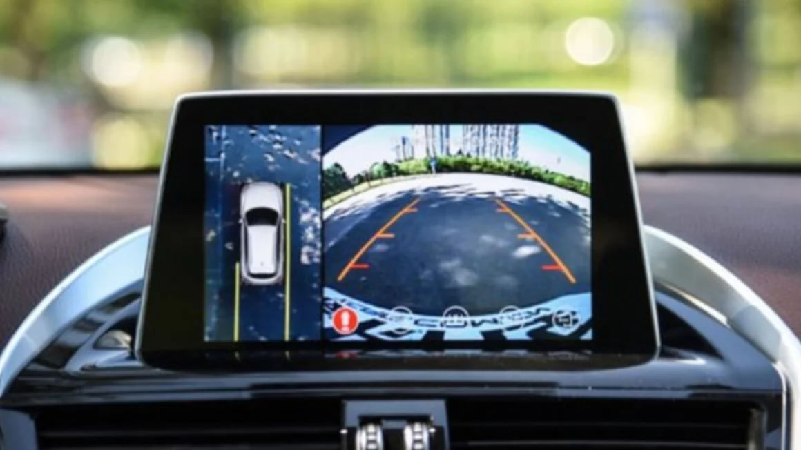 Left Side. Rear View Mirror Cover with Surround View 360 Degrees