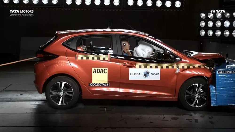 Tata Altroz iCNG GNCAP Test 5 Star Ratings jpg