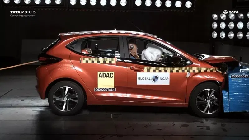 Tata Altroz iCNG GNCAP Test 5 Star Ratings jpg