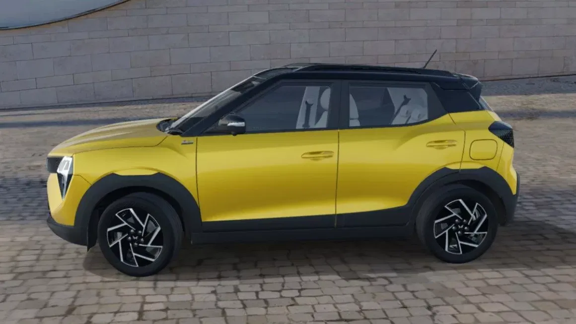 Mahindra XUV 3XO हुई लॉन्च, 7.49 लाख से शुरू, जानें फीचर्स
Mahindra XUV 3XO Launched The starting ex-showroom price of Mahindra XUV 3XO is just Rs 7.49 lakh. Not only has XUV 3XO come with an attractive name, but it is also seeing a lot of changes in terms of exterior-interior and features.